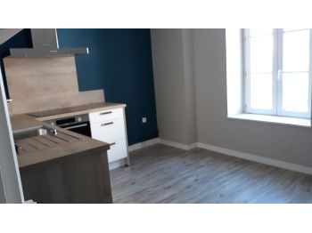 Location à GUICHEN 35380 - 81m² à 660 € - vue 9